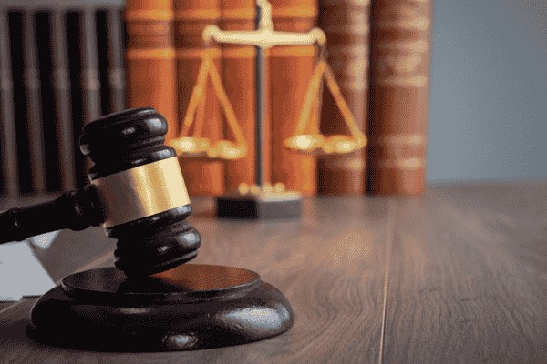 Différences entre recouvrement amiable et judiciaire à Malmedy